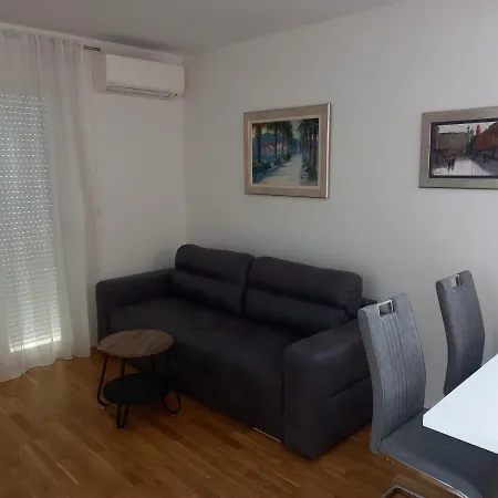 Duja Spadi Apartmán Split